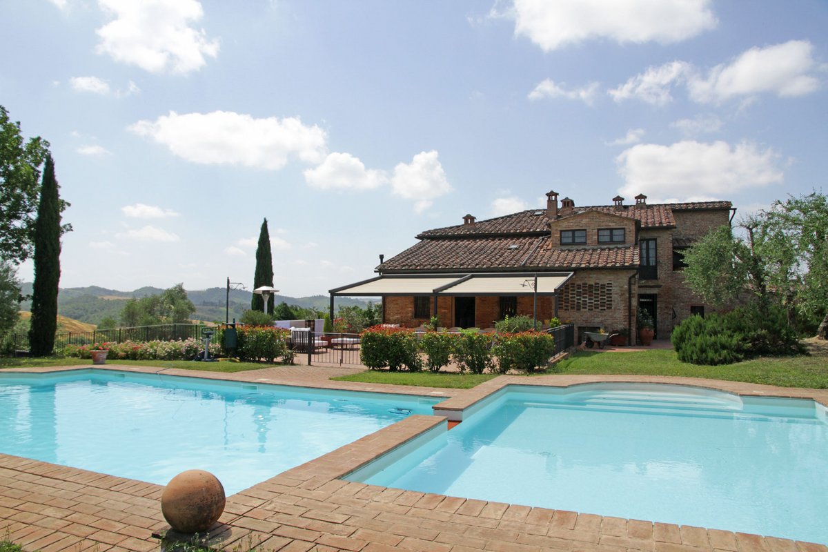 Bauernhaus mit Beherbergungsbetrieb